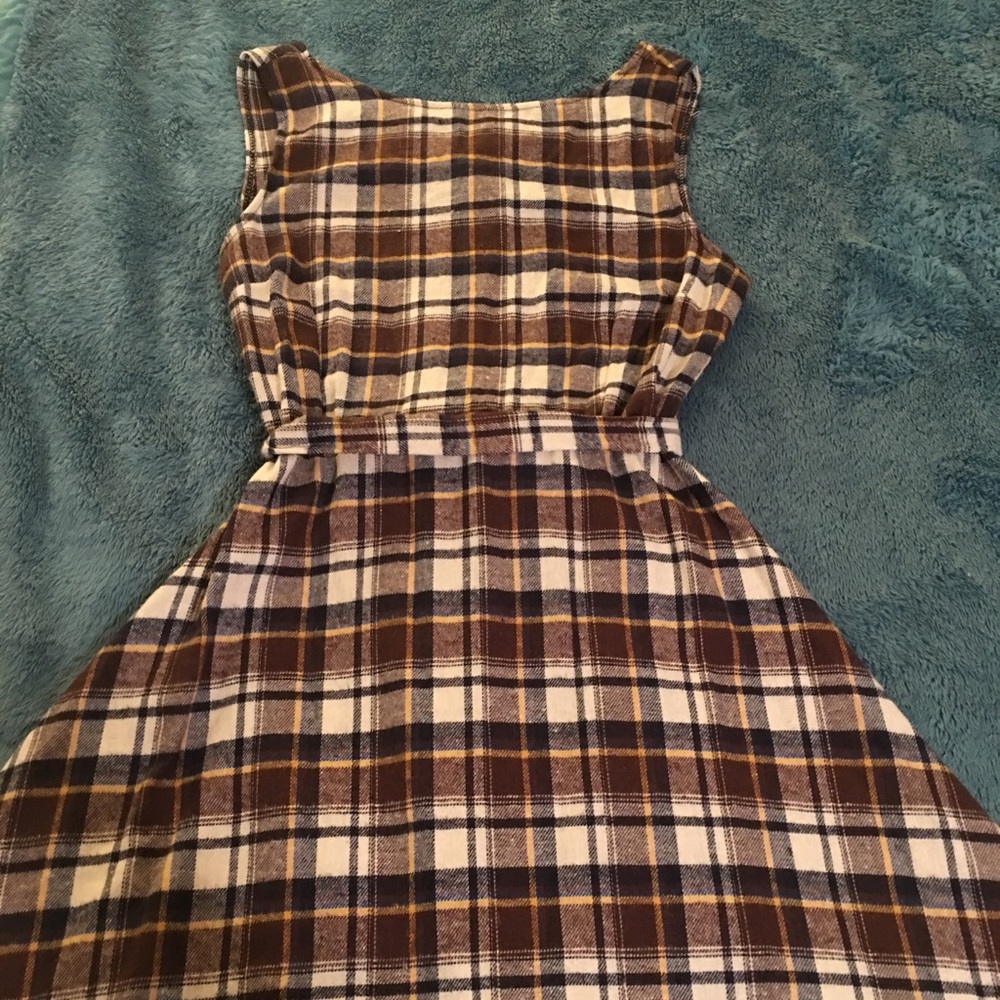 Long plaid sleeveless dress